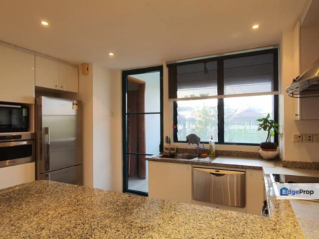 Condominium for rent in Country Heights Damansara, Kuala Lumpur