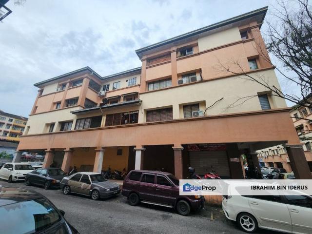 Flat for sale in Petaling, Damansara Damai