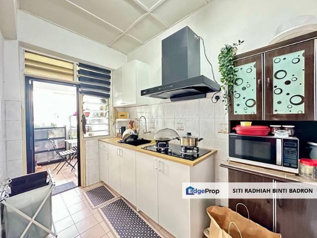 Shop for sale in Petaling, Damansara Damai