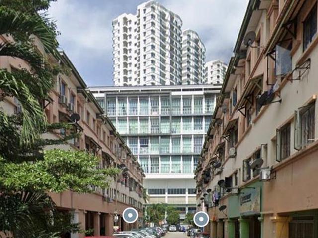 Apartment for sale in Petaling, Damansara Damai