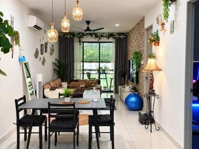 Apartment for sale in Kuching, Bahagian Kuching