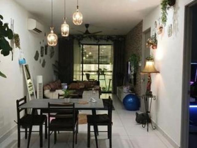 Apartment for sale in Kuching, Bahagian Kuching