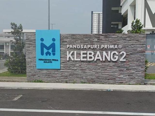 Condominium for rent in Malaka