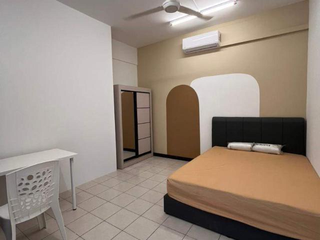 Room for rent in Country Heights Damansara, Kuala Lumpur