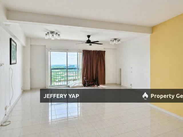 Apartment for sale in Country Heights Damansara, Kuala Lumpur