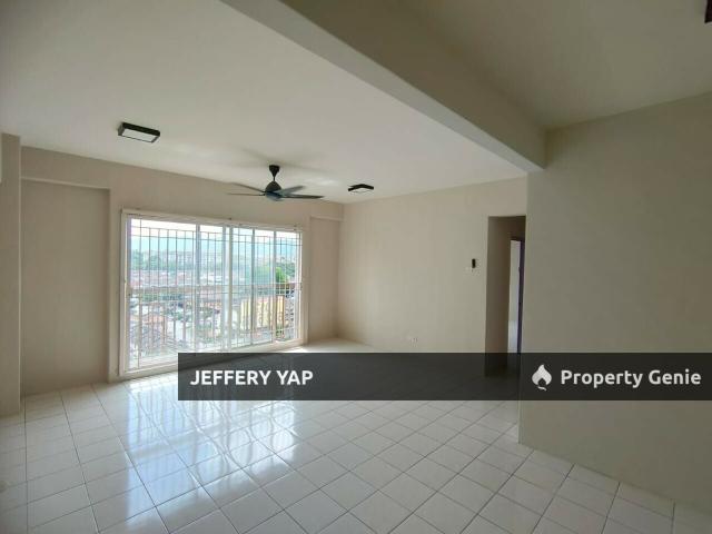 Apartment for sale in Country Heights Damansara, Kuala Lumpur