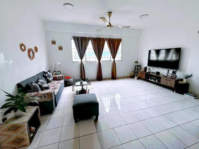 Apartment for sale in Country Heights Damansara, Kuala Lumpur