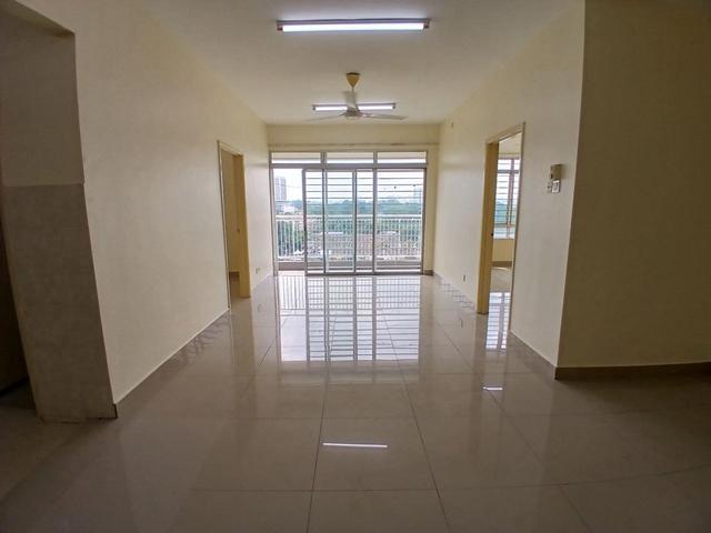 Condominium for sale in Petaling, Alam Impian