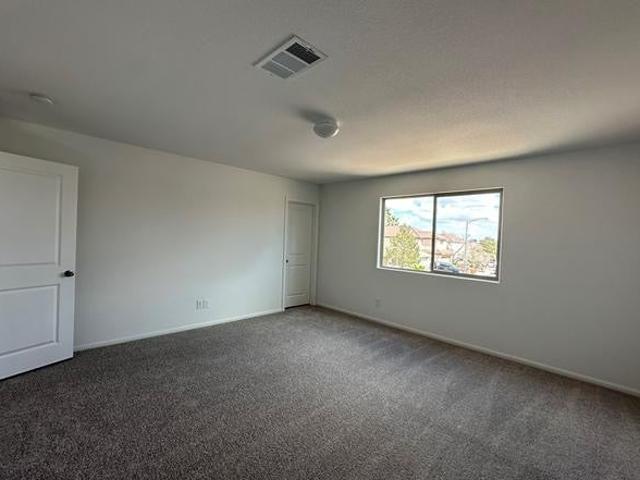 Room for rent in Nevada