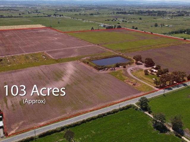 Property for rent in Camerons Creek, Victoria