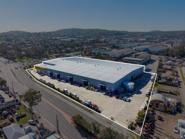 Warehouse for rent in Toombul, Queensland