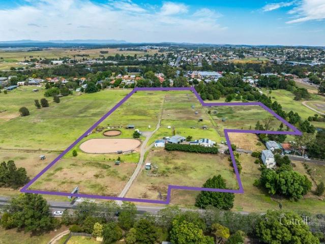 Cottage for sale in Ambergate, New South Wales