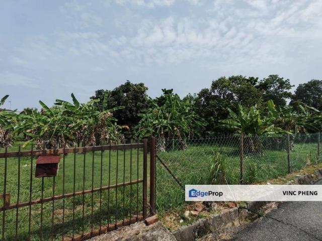 House for sale in Malaka