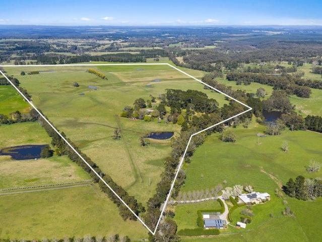 Cottage for sale in Exeter, New South Wales