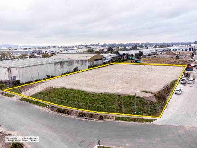 Warehouse for rent in Toombul, Queensland