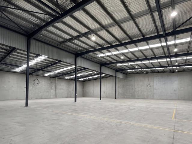 Warehouse for rent in Toombul, Queensland