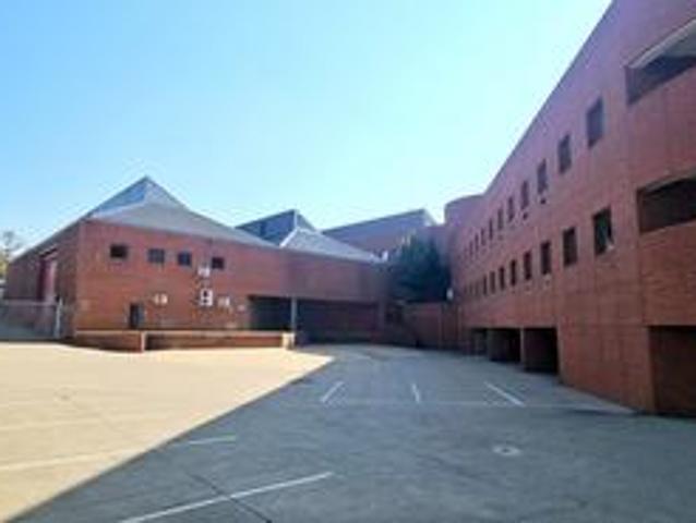 Commercial for rent in Tembisa, Gauteng