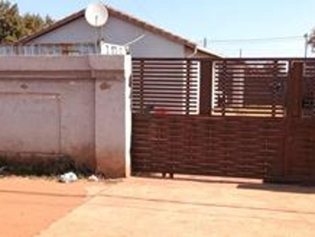 House for sale in Soweto, Gauteng