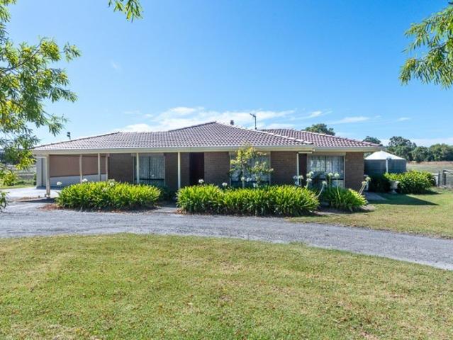 Cottage for sale in Myponga, South Australia