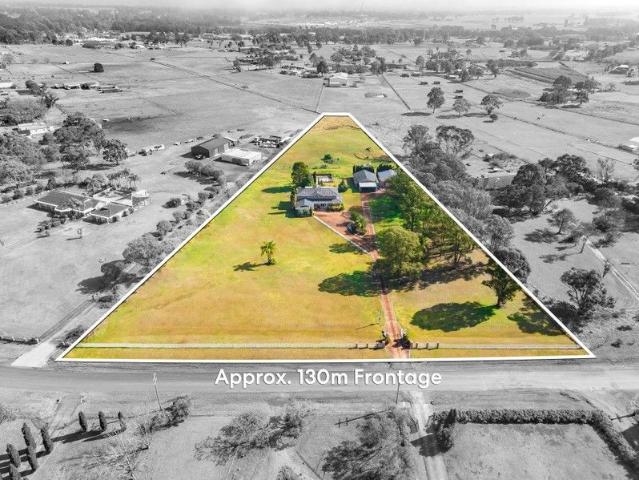 Cottage for sale in Bradfield, Sydney