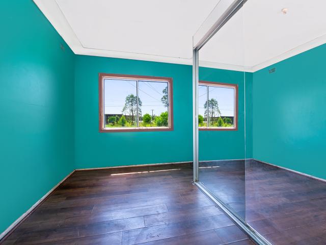 Cottage for sale in Rossmore, New South Wales