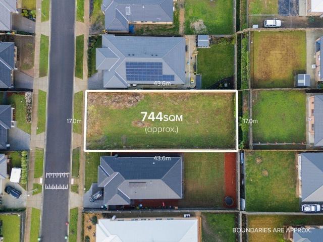 Land for sale in Drouin, Victoria