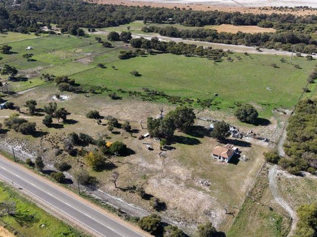 Land for sale in Forrestdale, Western Australia