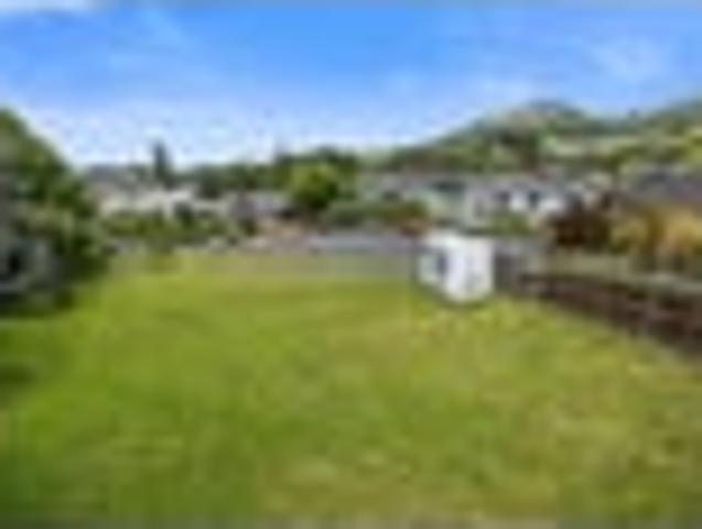 Land for sale in Otakou