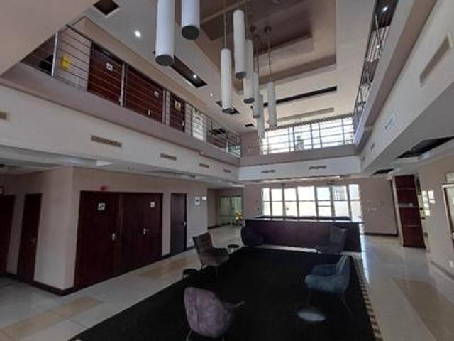 Commercial for rent in Die Hoewes, Centurion