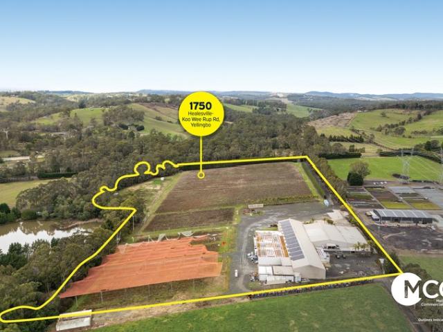 Warehouse for sale in Camerons Creek, Victoria
