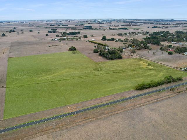 Property for sale in Kirkstall, Victoria