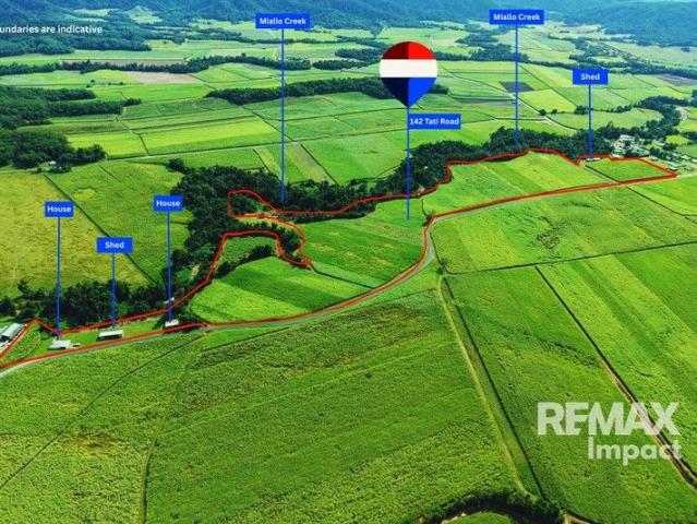 Cottage for sale in Miallo, Queensland