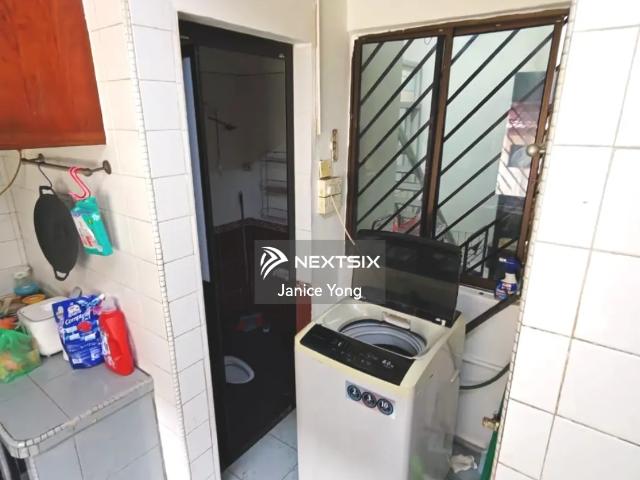 Warehouse for rent in Langat, Selangor