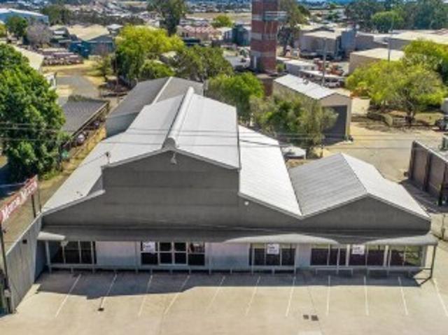 Retail for rent in Toowoomba, Queensland