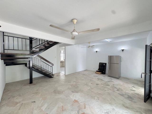 Terraced House for sale in Petaling, Subang Jaya