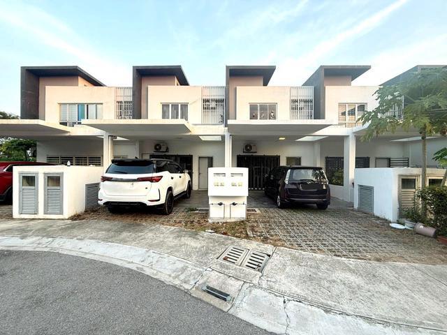 Terraced House for sale in Tanjong Sepat, Selangor