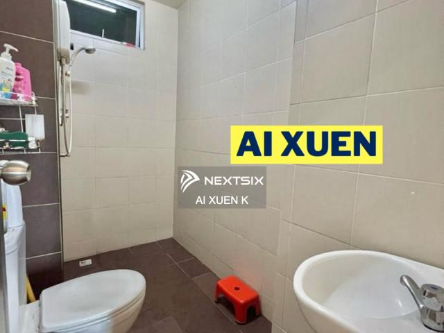 Shop for sale in Kuching