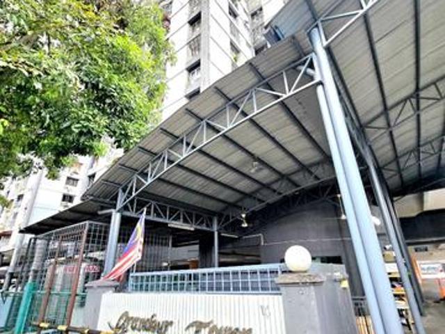 Apartment for sale in Langat, Selangor