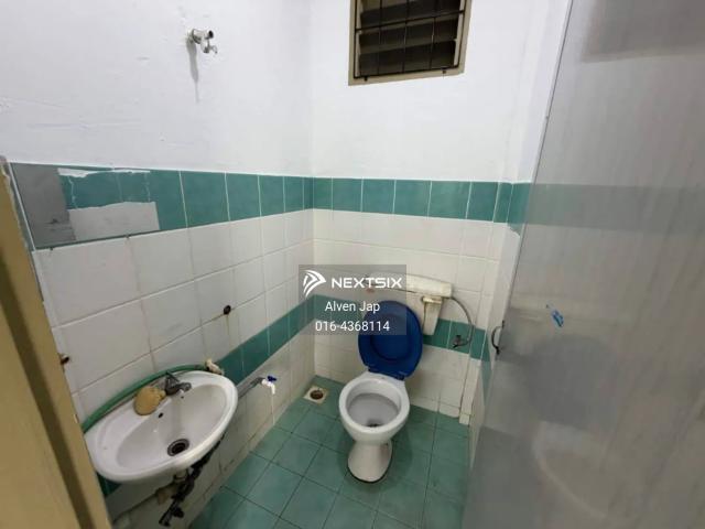 Shop for sale in Port Klang, Selangor