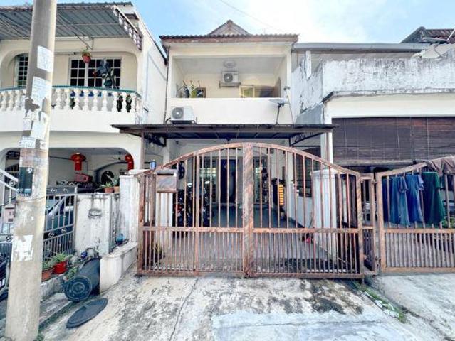 Terraced House for sale in Country Heights Damansara, Kuala Lumpur