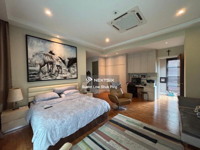 Residential House for sale in Kuching