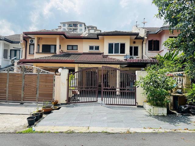 Terraced House for sale in Langat, Selangor
