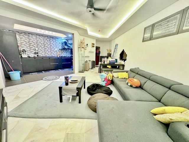 Condominium for rent in Country Heights Damansara, Kuala Lumpur