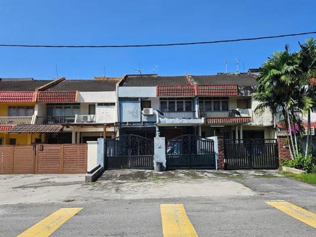 Terraced House for sale in Country Heights Damansara, Kuala Lumpur