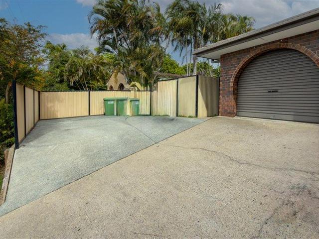 Duplex for sale in Fernbrook, Queensland