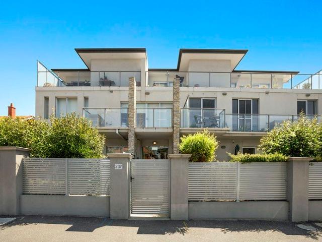 Apartment for rent in Hampton, Melbourne