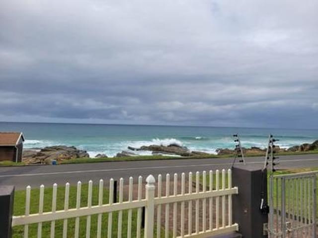 Apartment for sale in Uvongo, Hibiscus Coast Local Municipality