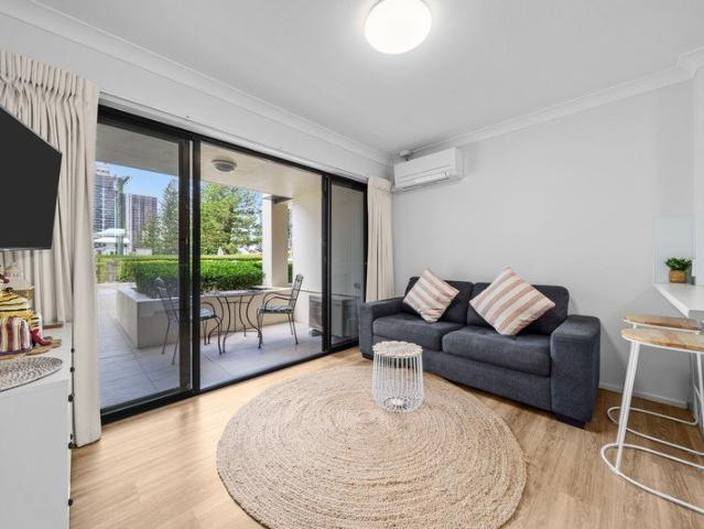 Apartment for sale in Broadbeach, Gold Coast City