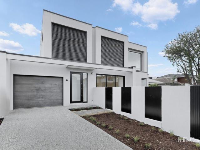 Townhouse for rent in Bentleigh East, Melbourne
