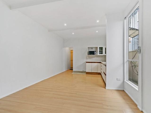 Apartment for rent in Fernbrook, Queensland